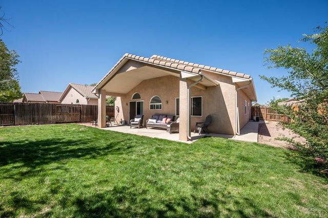 1008 Cherrycrest Dr, Pueblo, CO 81005