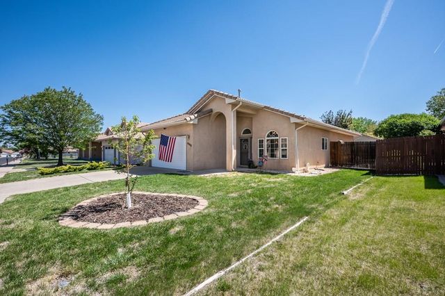 1008 Cherrycrest Dr, Pueblo, CO 81005