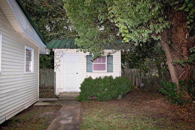 855 E. Lyons St., Sulphur, LA 70663