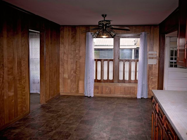 855 E. Lyons St., Sulphur, LA 70663