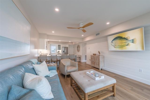 3804 GULF OF MEXICO DRIVE B305, Longboat Key, FL 34228