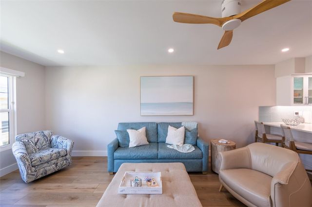 3804 GULF OF MEXICO DRIVE B305, Longboat Key, FL 34228