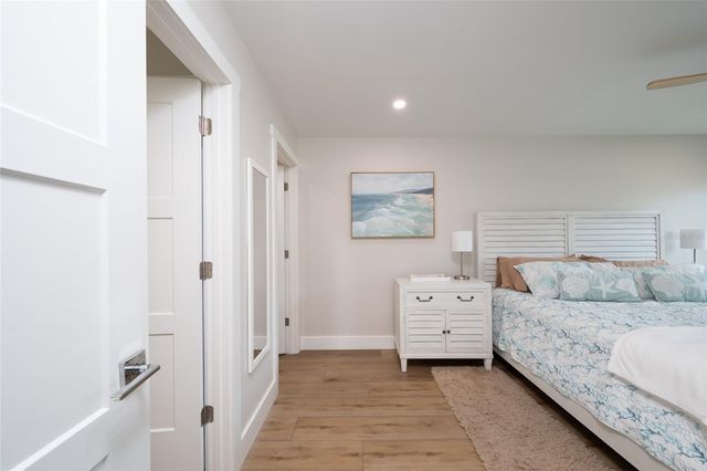 3804 GULF OF MEXICO DRIVE B305, Longboat Key, FL 34228