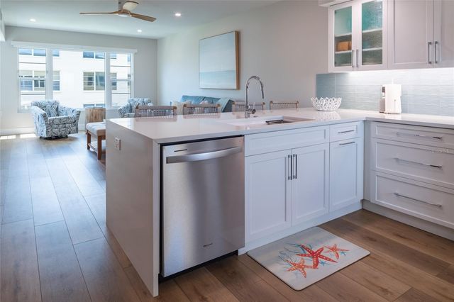 3804 GULF OF MEXICO DRIVE B305, Longboat Key, FL 34228