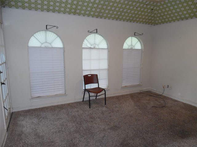 1912 Druid Lane, Fort Worth, TX 76112