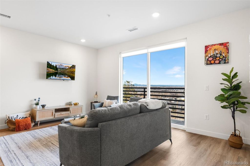 5256 N Federal Boulevard 427, Denver, CO 80221