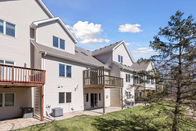 4185 Yuma Lane N, Plymouth, MN 55446