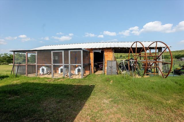 2105 Indian Creek Road, Mineral Wells, TX 76067