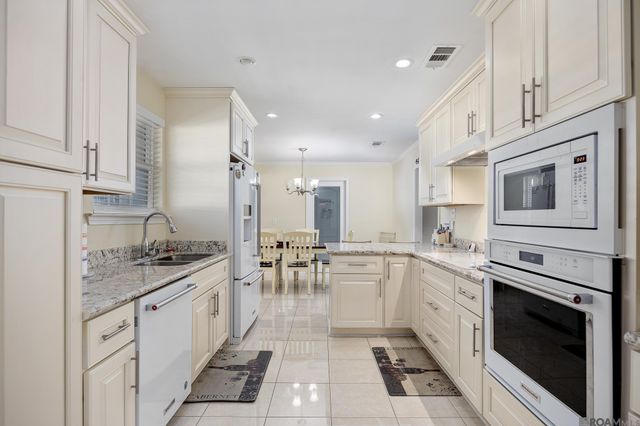 7463 Proxie Dr, Baton Rouge, LA 70817