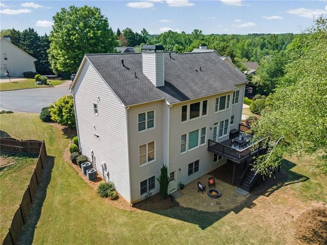802 Windsor Ridge, Canton, GA 30115