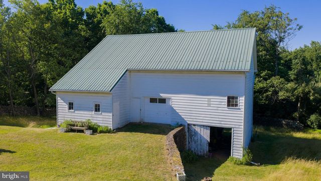 1200 ROUNDTOP RD, Lewisberry, PA 17339
