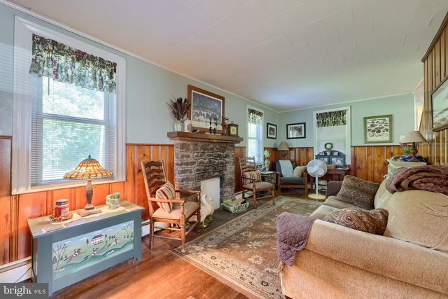 1200 ROUNDTOP RD, Lewisberry, PA 17339