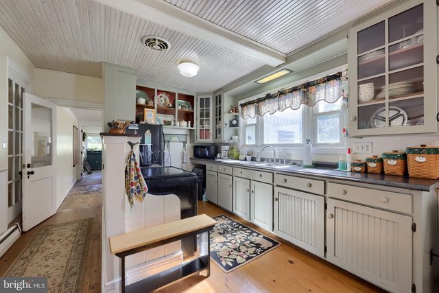 1200 ROUNDTOP RD, Lewisberry, PA 17339