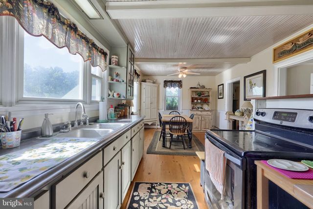 1200 ROUNDTOP RD, Lewisberry, PA 17339