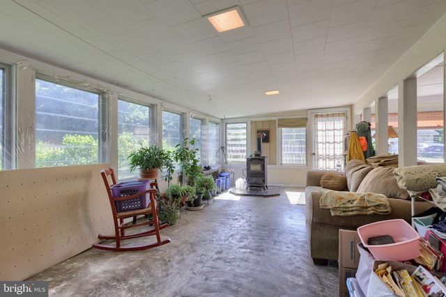 1200 ROUNDTOP RD, Lewisberry, PA 17339