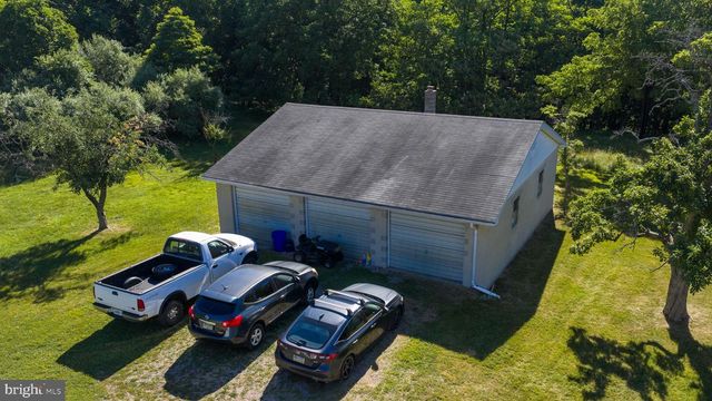 1200 ROUNDTOP RD, Lewisberry, PA 17339