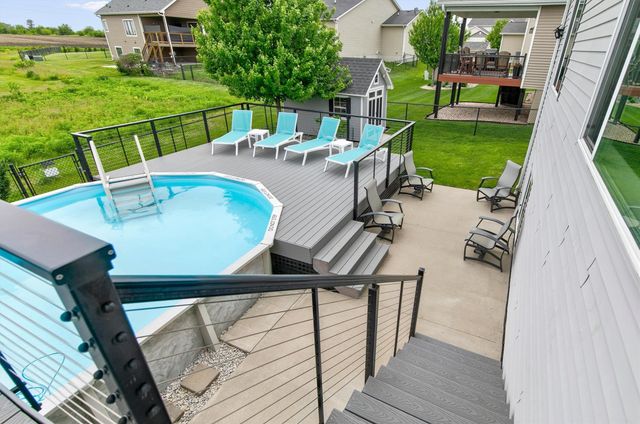 400 SE 17th Court, Grimes, IA 50111