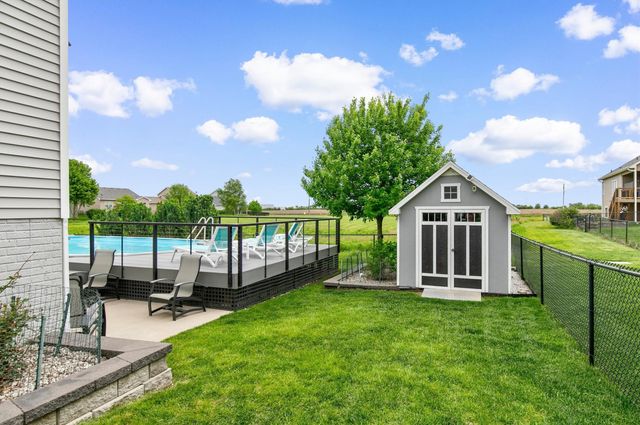 400 SE 17th Court, Grimes, IA 50111