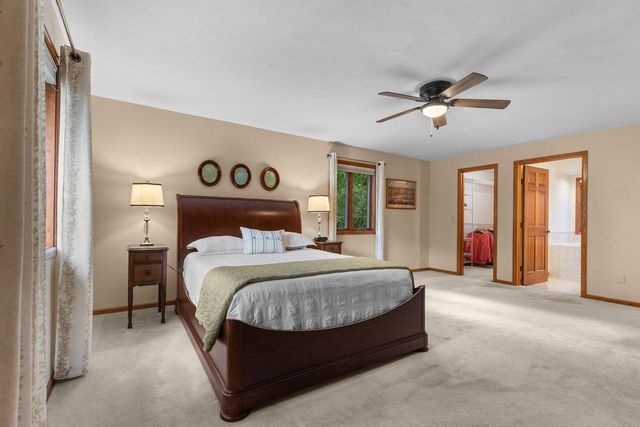 1511 S REBECCA LANE, Appleton, WI 54915