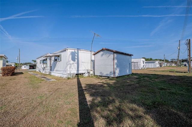 37228 EILEEN AVENUE, Zephyrhills, FL 33542