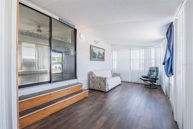 37228 EILEEN AVENUE, Zephyrhills, FL 33542