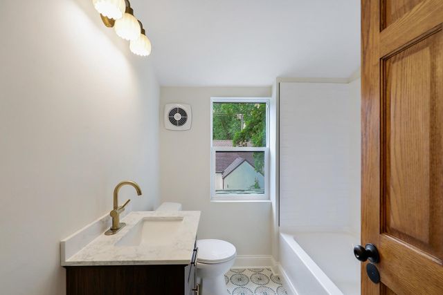 5203 41st Avenue S, Minneapolis, MN 55417