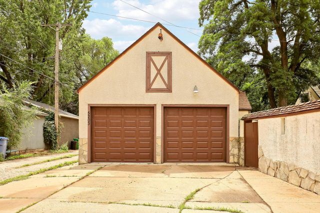 5203 41st Avenue S, Minneapolis, MN 55417