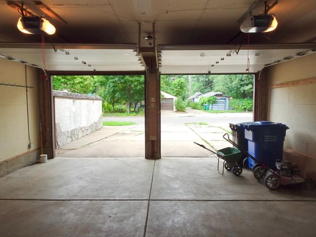 5203 41st Avenue S, Minneapolis, MN 55417