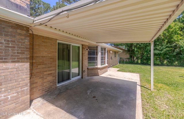 5216 Romany Drive, Jackson, MS 39211