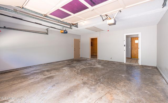 5216 Romany Drive, Jackson, MS 39211