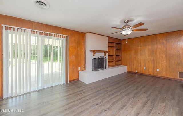 5216 Romany Drive, Jackson, MS 39211