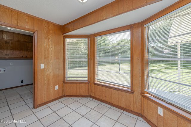 5216 Romany Drive, Jackson, MS 39211