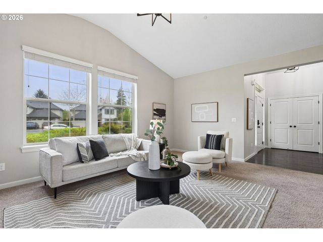 10291 Sw MADRID Loop, Wilsonville, OR 97070