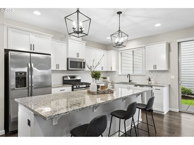 10291 Sw MADRID Loop, Wilsonville, OR 97070