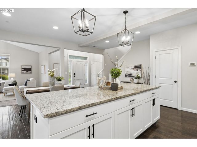 10291 Sw MADRID Loop, Wilsonville, OR 97070