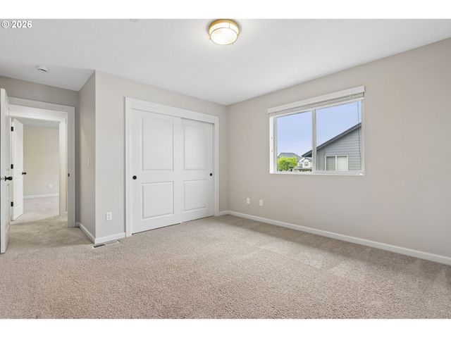 10291 Sw MADRID Loop, Wilsonville, OR 97070