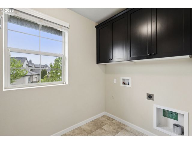 10291 Sw MADRID Loop, Wilsonville, OR 97070