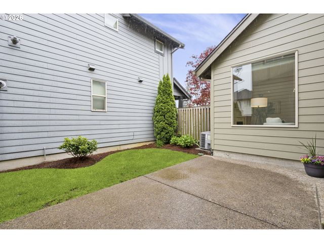 10291 Sw MADRID Loop, Wilsonville, OR 97070