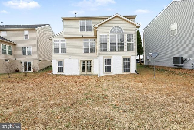 9613 LAUREL OAK DR, Fredericksburg, VA 22407