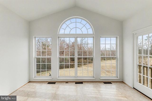 9613 LAUREL OAK DR, Fredericksburg, VA 22407