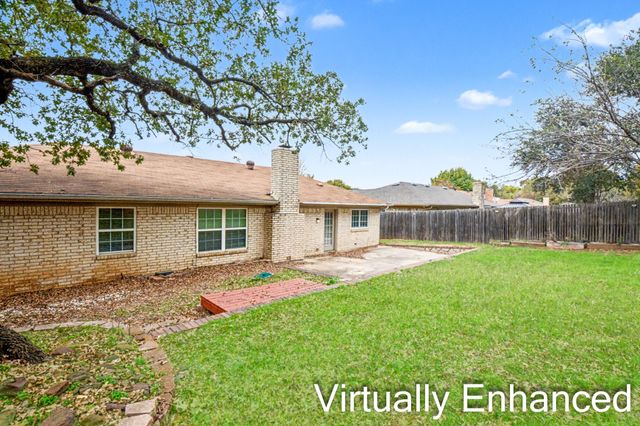 2424 Meadow Creek, Bedford, TX 76021