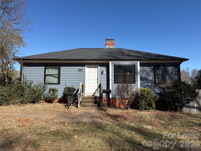 2520 Brentwood Place, Charlotte, NC 28208