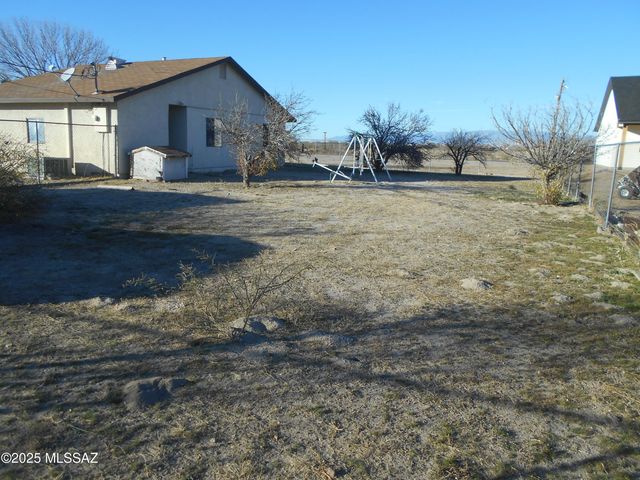 104 S Casas Lindas Drive, Willcox, AZ 85643