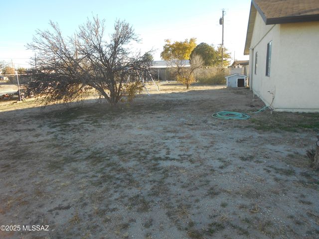 104 S Casas Lindas Drive, Willcox, AZ 85643