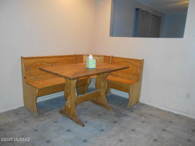 104 S Casas Lindas Drive, Willcox, AZ 85643