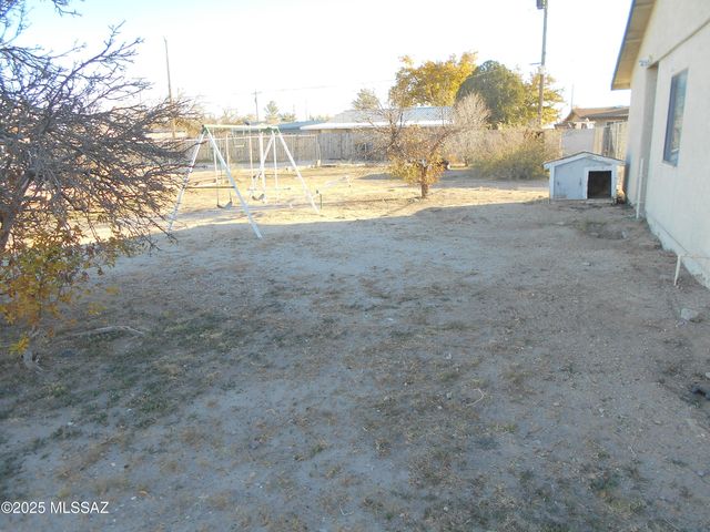 104 S Casas Lindas Drive, Willcox, AZ 85643