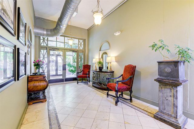 2700 Albany Street 3B, Houston, TX 77006