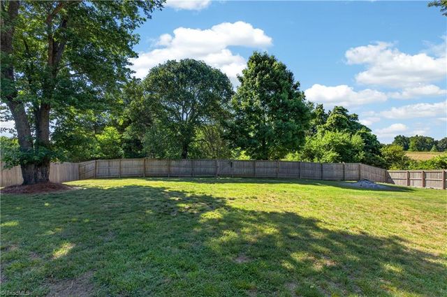 4306 Plainfield Road, Sophia, NC 27350