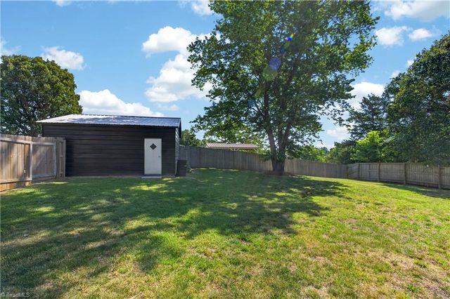 4306 Plainfield Road, Sophia, NC 27350