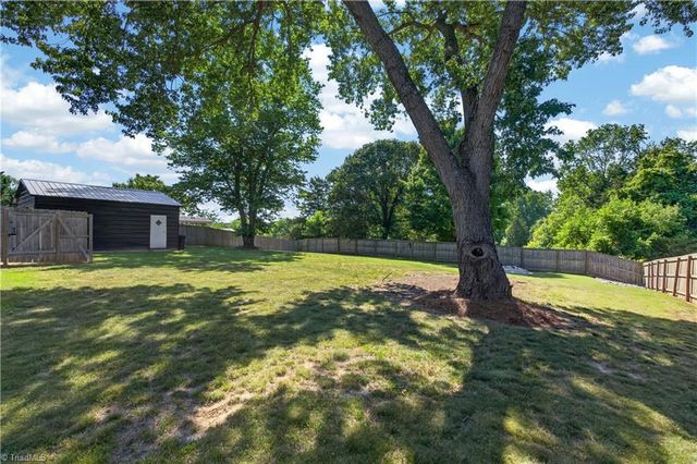 4306 Plainfield Road, Sophia, NC 27350